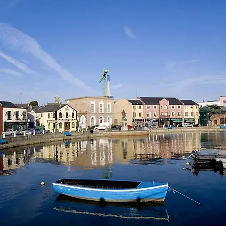 1 Bed In Rosslare Oc-ii15905